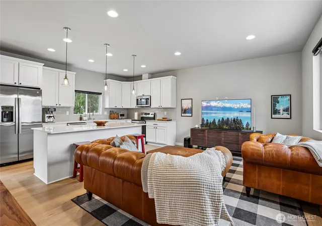 Photo 4 of Single family home for sale at 1815 25th Street #21, Snohomish, WA 98290 | MLS# NWM2579060 | Listing updated on 2026-09-25