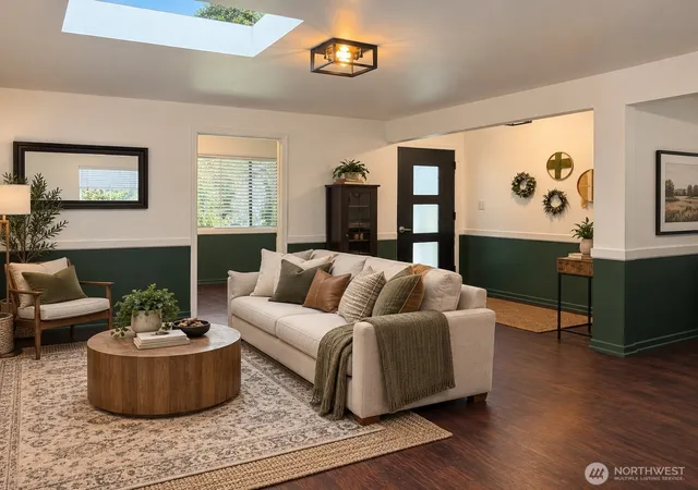 Photo 4 of Sale Pending at 5408 176th Street SW, Lynnwood, WA 98037 | MLS# NWM2579066 | Listing updated on 2026-09-27