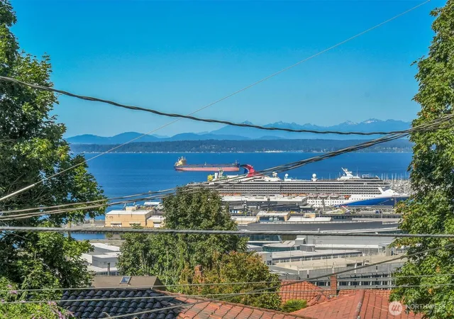 Photo 4 of Single family home for sale at 1115 8th Avenue W, Seattle, WA 98119 | MLS# NWM2579093 | Listing updated on 2026-09-28