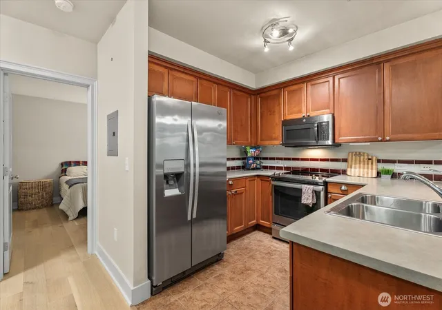 Photo 3 of Condo for sale at 5016 California Ave Sw #302, Seattle, WA 98136 | MLS# NWM2579104 | Listing updated on 2026-09-25
