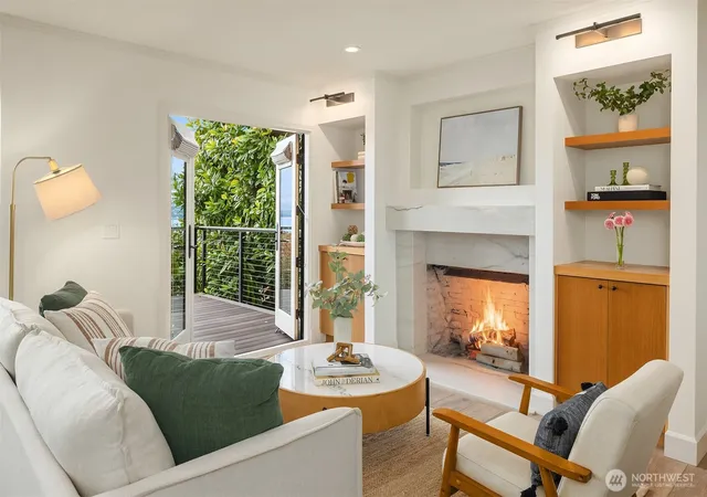 Photo 3 of Single family home for sale at 23 Prospect St, Seattle, WA 98109 | MLS# NWM2579111 | Listing updated on 2026-09-23