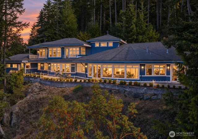 Photo 3 of Sale Pending at 11064 Marine Dr, Anacortes, WA 98221 | MLS# NWM2579117 | Listing updated on 2026-09-27