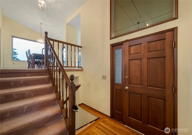 Photo 2 of Single family home for sale at 4700 Nw Ter View Dr, Bremerton, WA 98312 | MLS# NWM2579134 | Listing updated on 2026-09-30