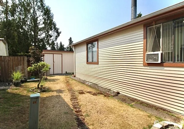 Photo 4 of Manufactured home for sale at 2101 S 324th Street #27, Federal Way, WA 98003 | MLS# NWM2579148 | Listing updated on 2026-09-25