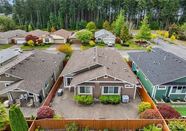 Photo 3 of Single family home for sale at 8422 Bainbridge Loop Ne, Lacey, WA 98516 | MLS# NWM2579150 | Listing updated on 2026-09-23
