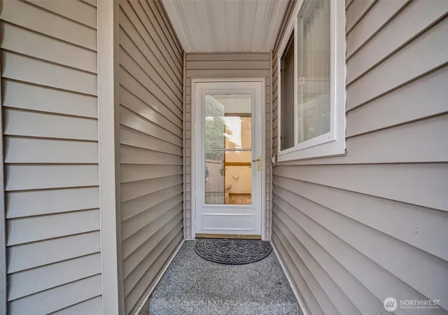 Photo 2 of Townhouse for sale at 15 87th Avenue Ne #B, Lake Stevens, WA 98258 | MLS# NWM2579164 | Listing updated on 2026-09-28