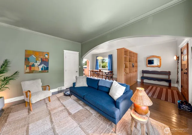 Photo 4 of Single family home for sale at 4108 41st Avenue S, Seattle, WA 98118 | MLS# NWM2579168 | Listing updated on 2026-09-25