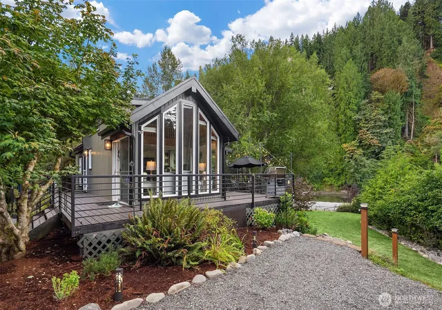 Photo 1 of Manufactured home for sale at 13606 168th Street NE, Arlington, WA 98223 | MLS# NWM2579170 | Listing updated on 2026-10-06