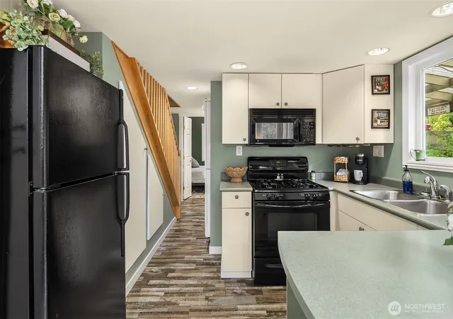 Photo 4 of Manufactured home for sale at 13606 168th Street NE, Arlington, WA 98223 | MLS# NWM2579170 | Listing updated on 2026-10-06