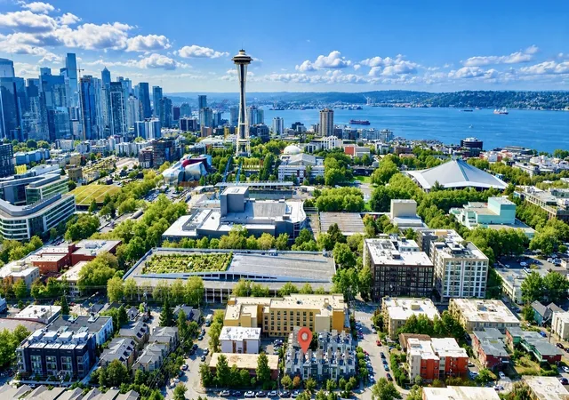 Photo 1 of Townhouse for sale at 313 Valley St, Seattle, WA 98109 | MLS# NWM2579188 | Listing updated on 2026-09-30