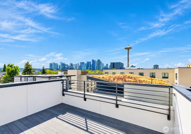 Photo 2 of Townhouse for sale at 313 Valley St, Seattle, WA 98109 | MLS# NWM2579188 | Listing updated on 2026-09-30