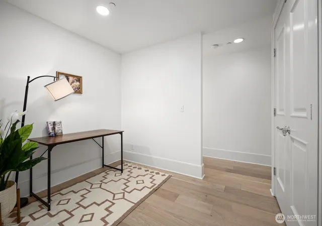 Photo 2 of Condo for sale at 1 Ward St #3, Seattle, WA 98109 | MLS# NWM2579193 | Listing updated on 2026-09-26