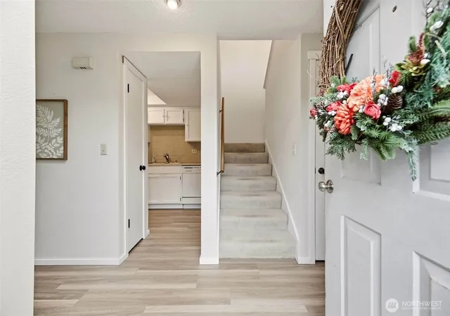 Photo 3 of Townhouse for sale at 2630 Club Ct #102, Mount Vernon, WA 98273 | MLS# NWM2579213 | Listing updated on 2026-09-22