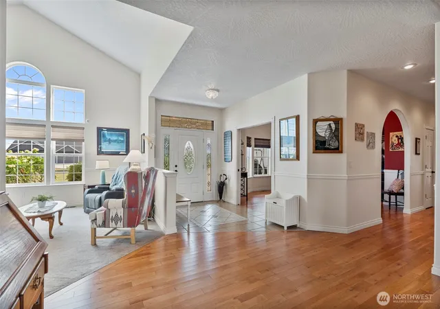 Photo 2 of Single family home for sale at 127 Skyhawk Dr, Toledo, WA 98591 | MLS# NWM2579220 | Listing updated on 2026-10-02