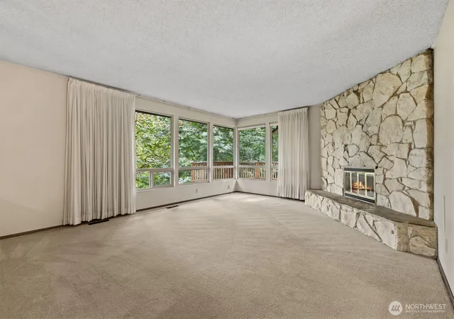 Photo 4 of Single family home for sale at 3322 102nd Avenue NE, Bellevue, WA 98004 | MLS# NWM2579234 | Listing updated on 2026-09-30