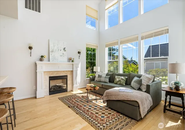 Photo 3 of Single family home for sale at 1402 Starview Ct, Freeland, WA 98249 | MLS# NWM2579236 | Listing updated on 2026-09-24