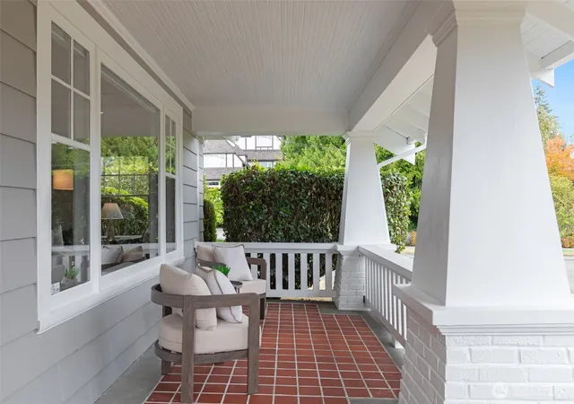 Photo 3 of Single family home for sale at 1557 Thorndyke Ave W, Seattle, WA 98199 | MLS# NWM2579251 | Listing updated on 2026-10-02