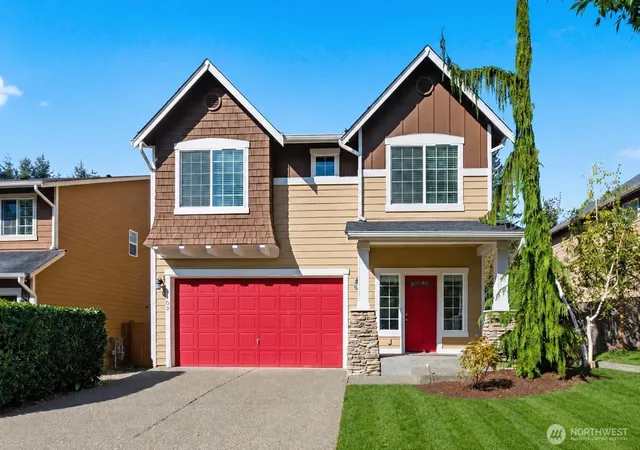 Single family home for sale at 1102 117th Drive SE, Lake Stevens, WA 98258 | MLS# NWM2579256