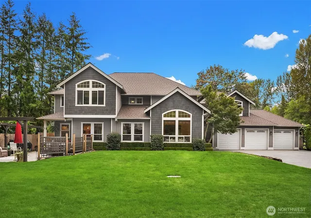 Photo 3 of Single family home for sale at 14738 Bear Crk Rd Ne, Woodinville, WA 98077 | MLS# NWM2579322 | Listing updated on 2026-09-28