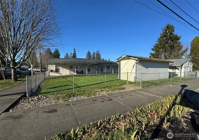 Photo 1 of Multi family home for sale at 316 S Granite, Granite Falls, WA 98252 | MLS# NWM2579339 | Listing updated on 2026-10-01