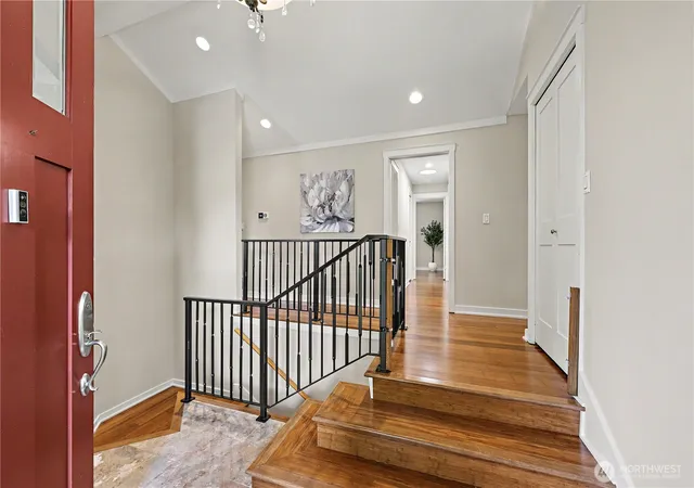 Photo 3 of Single family home for sale at 1216 88th Place Ne, Bellevue, WA 98004 | MLS# NWM2579343 | Listing updated on 2026-09-30