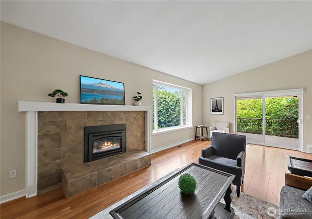 Photo 3 of Single family home for sale at 1216 88th Place NE, Bellevue, WA 98004 | MLS# NWM2579343 | Listing updated on 2026-09-30