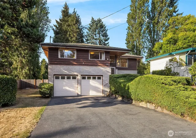 Photo 1 of Single family home for sale at 8619 Maple Ln, Edmonds, WA 98026 | MLS# NWM2579352 | Listing updated on 2026-10-01