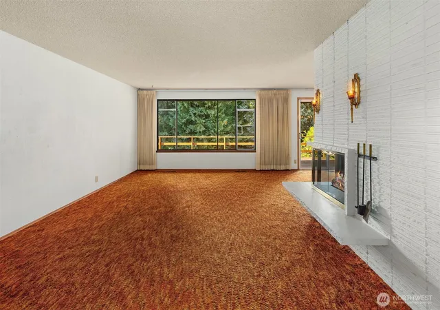 Photo 3 of Single family home for sale at 8619 Maple Ln, Edmonds, WA 98026 | MLS# NWM2579352 | Listing updated on 2026-10-01