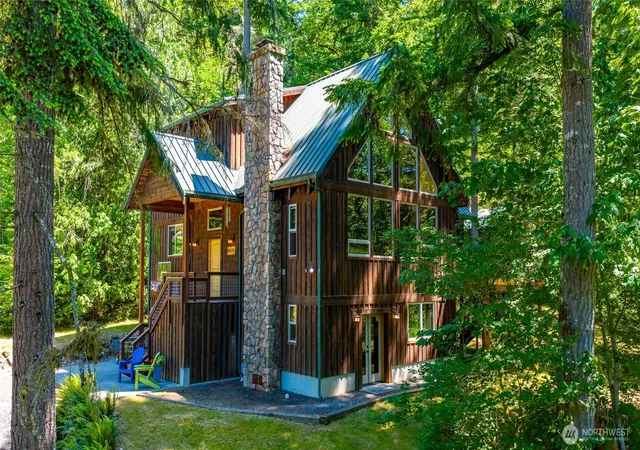 Photo 1 of Single family home for sale at 8574 Mount Baker Hwy, Deming, WA 98244 | MLS# NWM2579370 | Listing updated on 2026-09-25