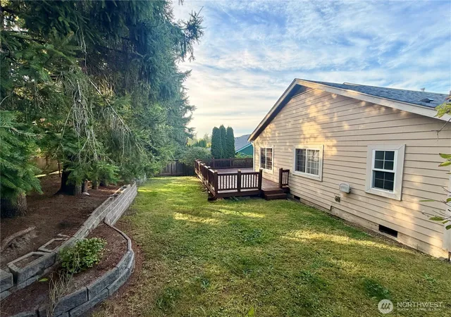 Photo 3 of Sale Pending at 3716 Tree Farm Ln, Bellingham, WA 98226 | MLS# NWM2579384 | Listing updated on 2026-09-19