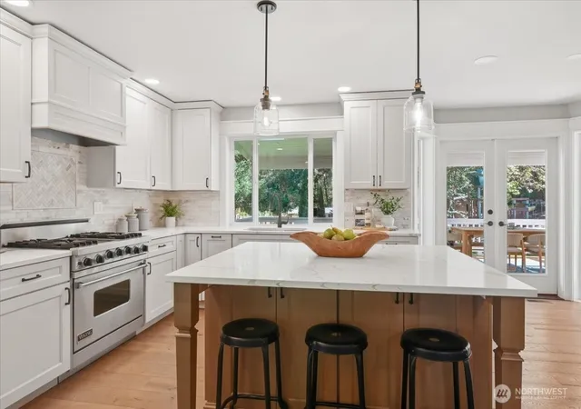 Photo 2 of Sale Pending at 21304 Se 213th Street, Maple Valley, WA 98038 | MLS# NWM2579391 | Listing updated on 2026-09-22