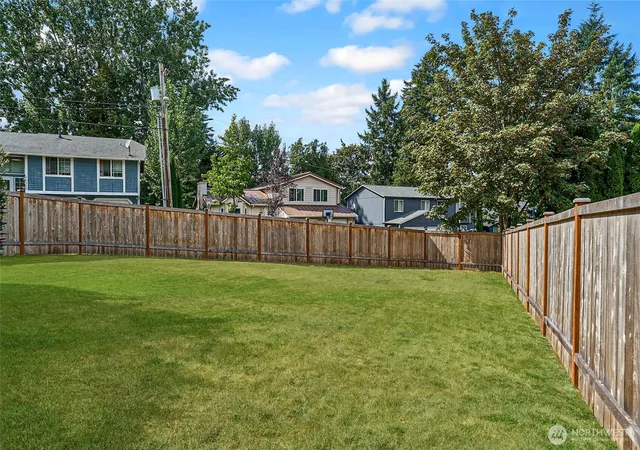 Photo 4 of Single family home for sale at 26336 220th Place SE, Maple Valley, WA 98038 | MLS# NWM2579394 | Listing updated on 2026-09-30