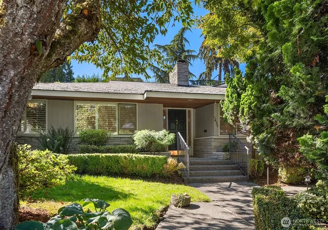 Photo 1 of Single family home for sale at 1425 Broadmoor Dr E, Seattle, WA 98112 | MLS# NWM2579399 | Listing updated on 2026-09-22
