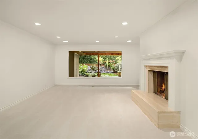 Photo 3 of Single family home for sale at 1425 Broadmoor Dr E, Seattle, WA 98112 | MLS# NWM2579399 | Listing updated on 2026-09-22