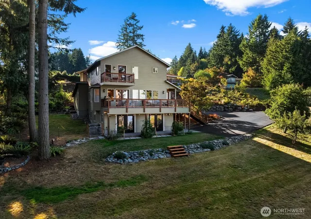 Photo 2 of Single family home for sale at 1122 143rd Street Nw, Gig Harbor, WA 98332 | MLS# NWM2579416 | Listing updated on 2026-09-25