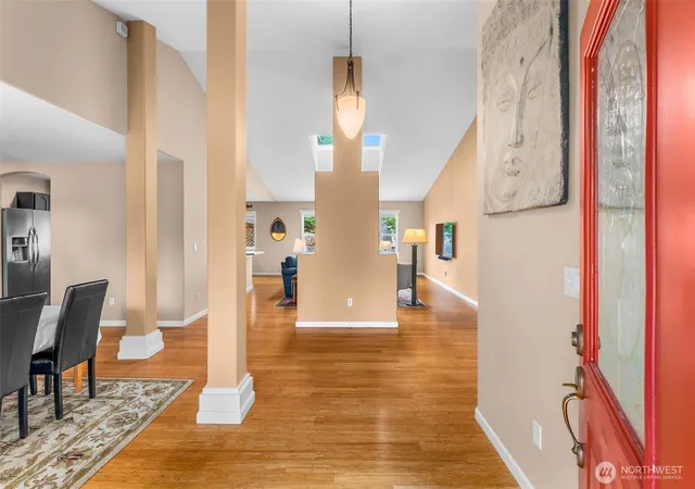 Photo 3 of Single family home for sale at 2315 Kerrysdale Dr Se, Olympia, WA 98513 | MLS# NWM2579446 | Listing updated on 2026-09-25