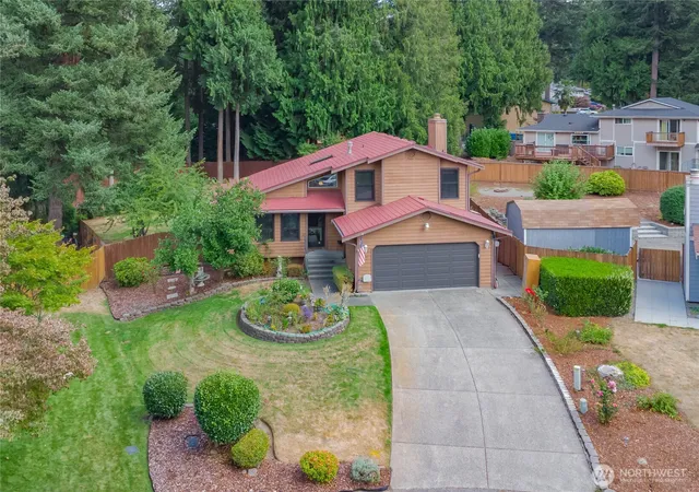 Photo 3 of Sale Pending at 14815 105th Avenue Ct E, Puyallup, WA 98374 | MLS# NWM2579451 | Listing updated on 2026-10-15