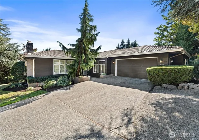 Photo 1 of Single family home for sale at 9095 Se 79th Street, Mercer Island, WA 98040 | MLS# NWM2579459 | Listing updated on 2026-09-30