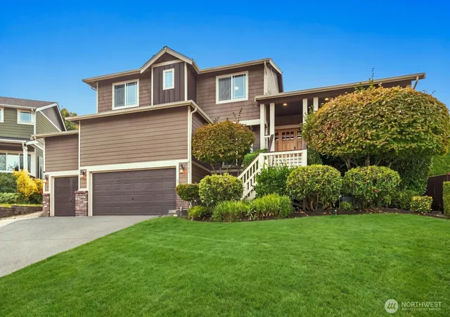 Photo 3 of Single family home for sale at 8306 72nd Avenue E, Puyallup, WA 98371 | MLS# NWM2579488 | Listing updated on 2026-09-28