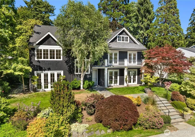 Photo 1 of Single family home for sale at 5506 Ne Penrith Rd, Seattle, WA 98105 | MLS# NWM2579496 | Listing updated on 2026-10-13
