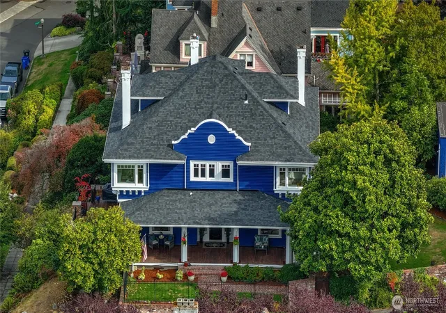 Photo 2 of Sale Pending at 424 N C St, Tacoma, WA 98403 | MLS# NWM2579497 | Listing updated on 2026-09-25