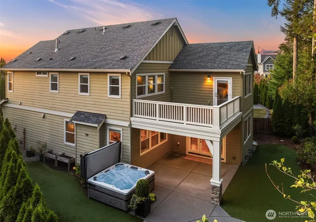 Photo 2 of Single family home for sale at 1703 Ne Falls Dr, Issaquah, WA 98029 | MLS# NWM2579505 | Listing updated on 2026-10-01