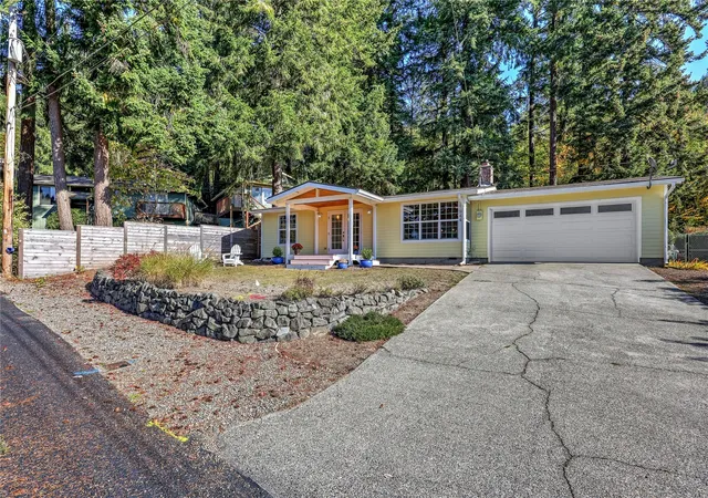 Photo 2 of Sale Pending at 17944 Thompson Pl Ne, Poulsbo, WA 98370 | MLS# NWM2579506 | Listing updated on 2026-10-26