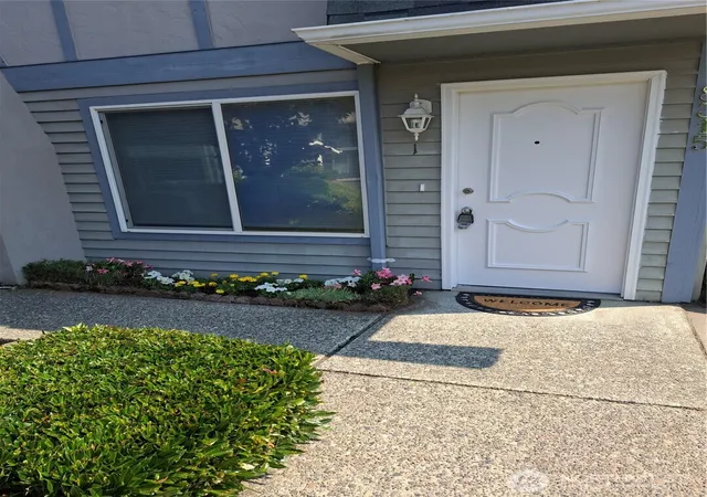 Condo for sale at 8315 Cirque Dr W #1, University Place, WA 98467 | MLS# NWM2579507