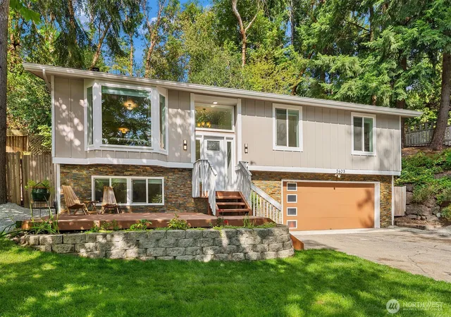 Photo 1 of Single family home for sale at 2623 124th Place Ne, Bellevue, WA 98005 | MLS# NWM2579515 | Listing updated on 2026-09-29