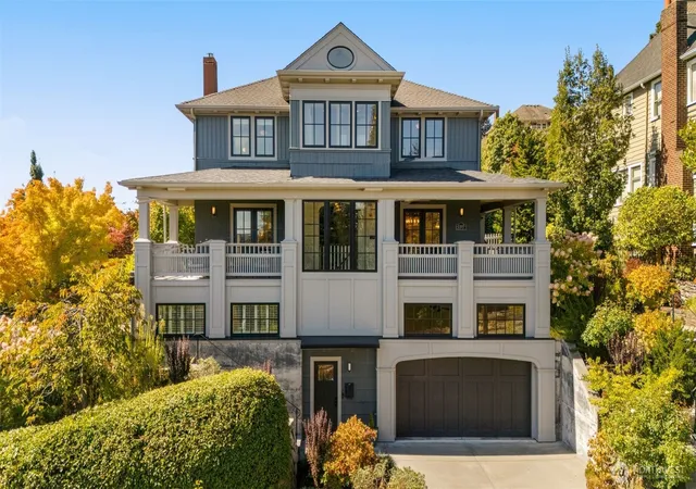 Photo 1 of Sale Pending at 1107 4th Avenue N, Seattle, WA 98109 | MLS# NWM2579582 | Listing updated on 2026-09-27