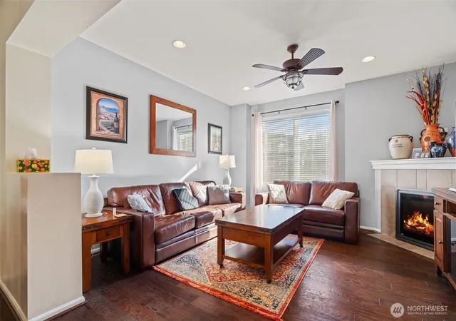 Photo 4 of Condo for sale at 13304 46th Avenue SE #4, Bothell, WA 98012 | MLS# NWM2579594 | Listing updated on 2026-10-01
