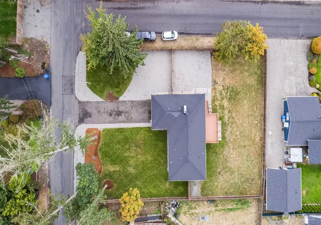 Photo 3 of Single family home for sale at 5701 80th Street E, Puyallup, WA 98371 | MLS# NWM2579620 | Listing updated on 2026-10-01