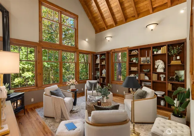 Photo 3 of Single family home for sale at 9000 Kono Rd NE, Bainbridge Island, WA 98110 | MLS# NWM2579657 | Listing updated on 2026-10-24