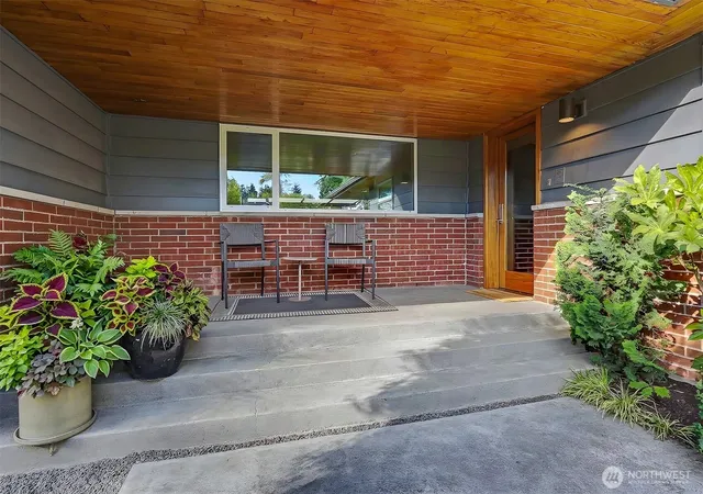 Photo 3 of Sale Pending at 4108 Ne 96th Street, Seattle, WA 98115 | MLS# NWM2579676 | Listing updated on 2026-09-25